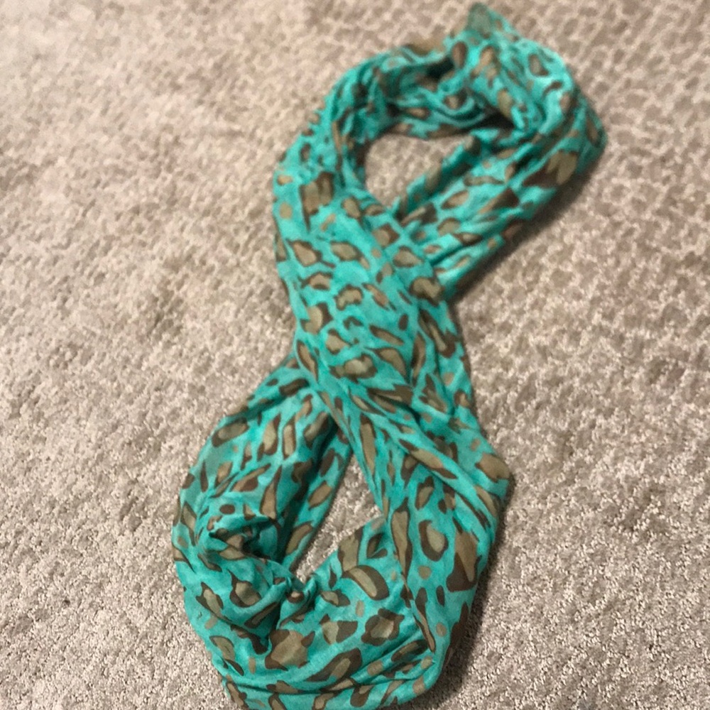 Scarf
